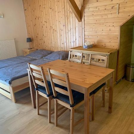 Penzion A Restaurace Vyhlidka Železná Ruda 外观 照片