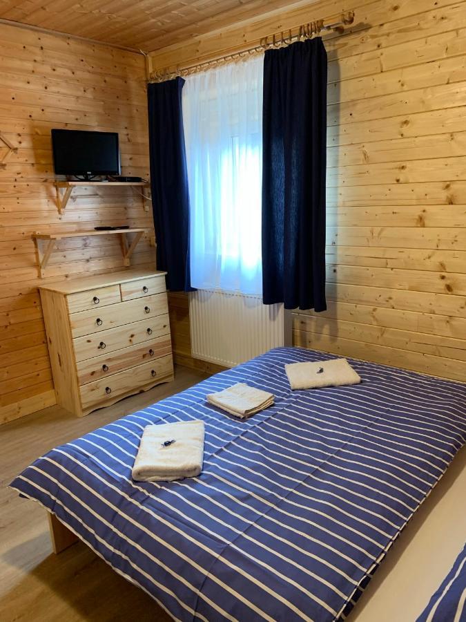 Penzion A Restaurace Vyhlidka Železná Ruda 外观 照片