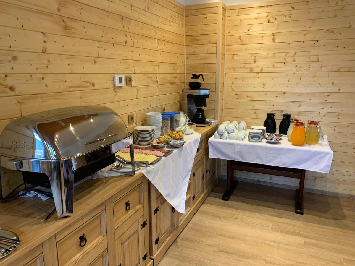 Penzion A Restaurace Vyhlidka Železná Ruda 外观 照片